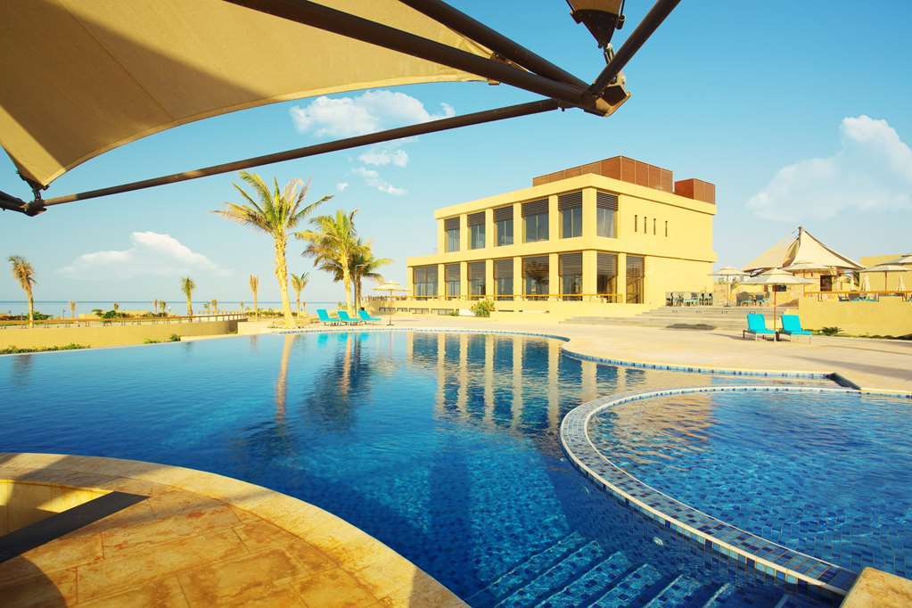 Golden Tulip Sharma Resort 시설 사진