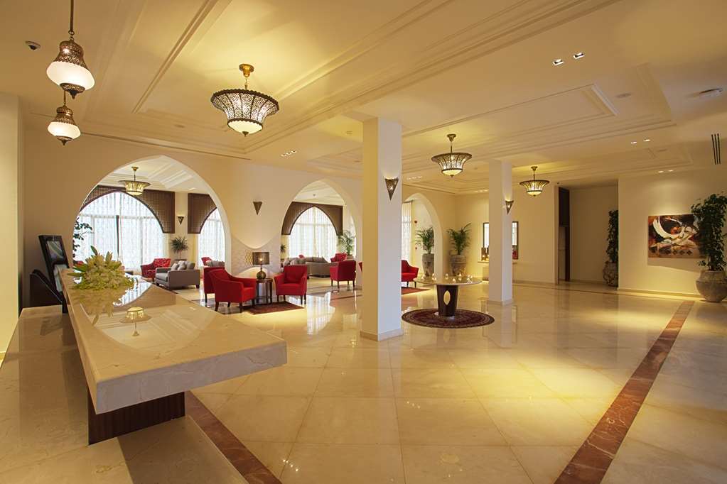 Golden Tulip Sharma Resort 내부 사진