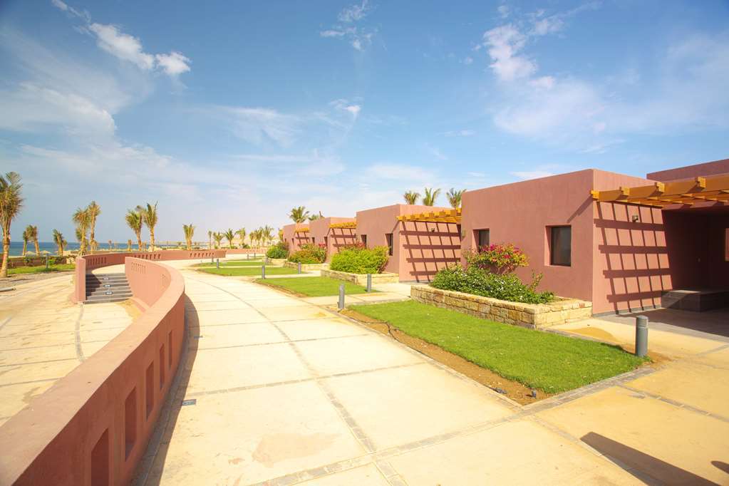 Golden Tulip Sharma Resort 객실 사진